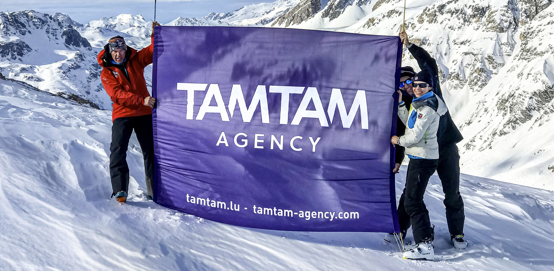 Drapeau de TAM TAM 